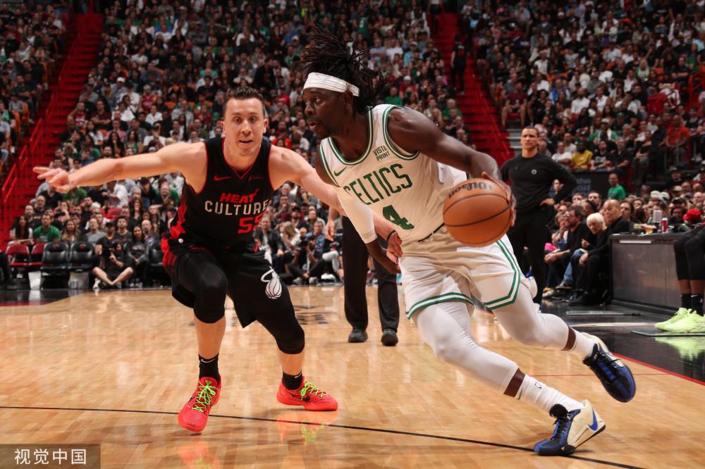 布朗本人在 布朗本人在